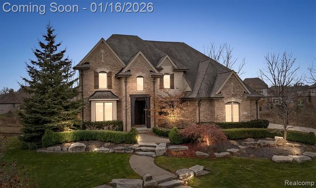 3575 Royal Berkshire Lane, Oakland, MI 48363