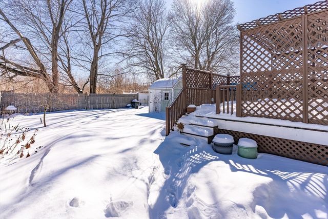 76 Business St, Boston, MA 02136