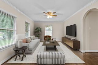 804 Valerie Avenue, Pasadena, TX 77502