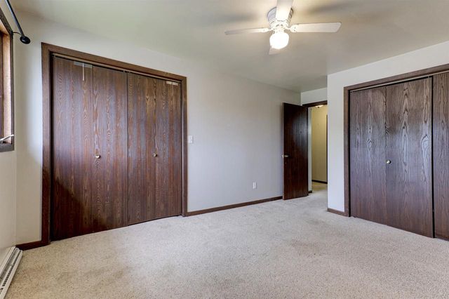 1825 W BREWSTER STREET, Appleton, WI 54942