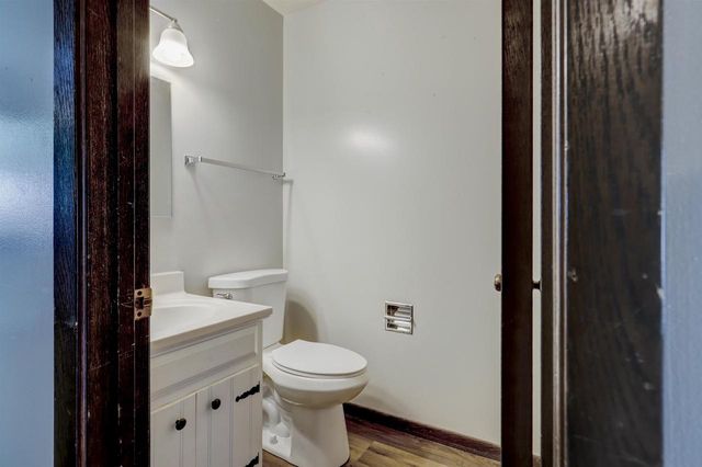 1825 W BREWSTER STREET, Appleton, WI 54942