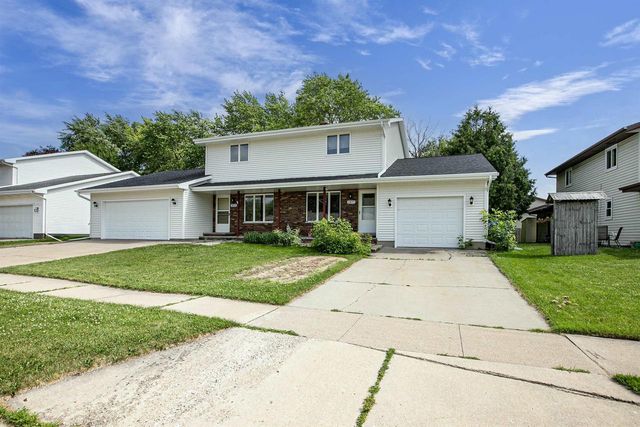 1825 W BREWSTER STREET, Appleton, WI 54942
