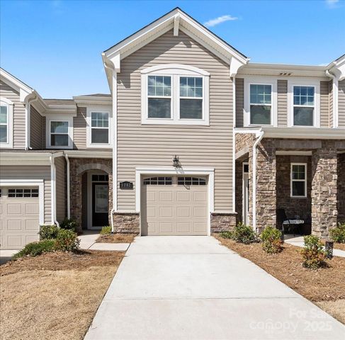 9042 Northfield Crossing Drive, Charlotte, NC 28269