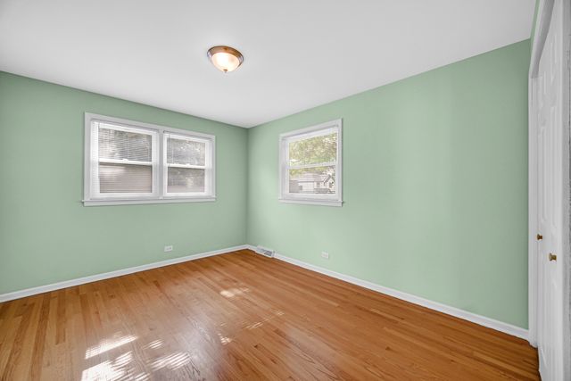 1800 W Sibley Street, Park Ridge, IL 60068