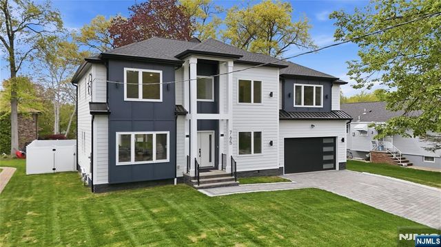765 7th Avenue, River Edge, NJ 07661