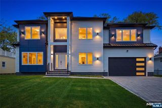 765 7th Avenue, River Edge, NJ 07661