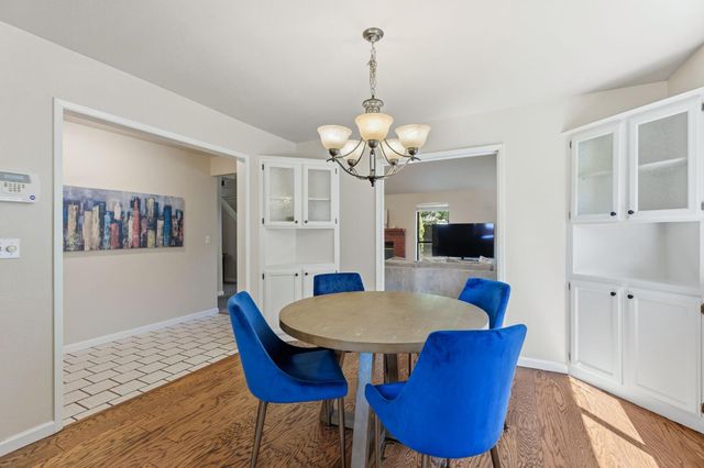 7718 N Woodrow Avenue, Fresno, CA 93720