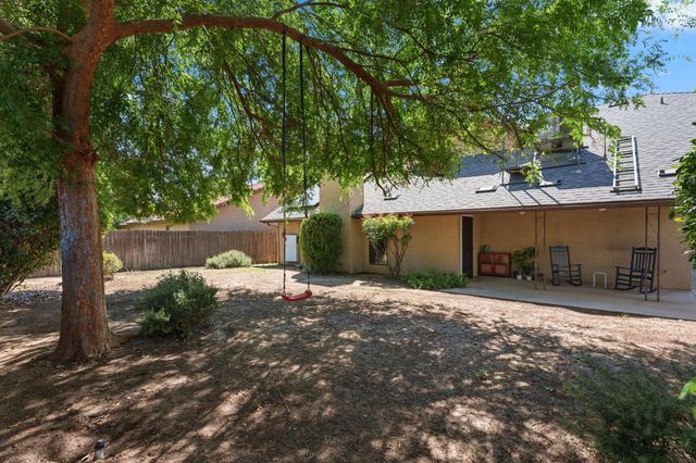 7718 N Woodrow Avenue, Fresno, CA 93720