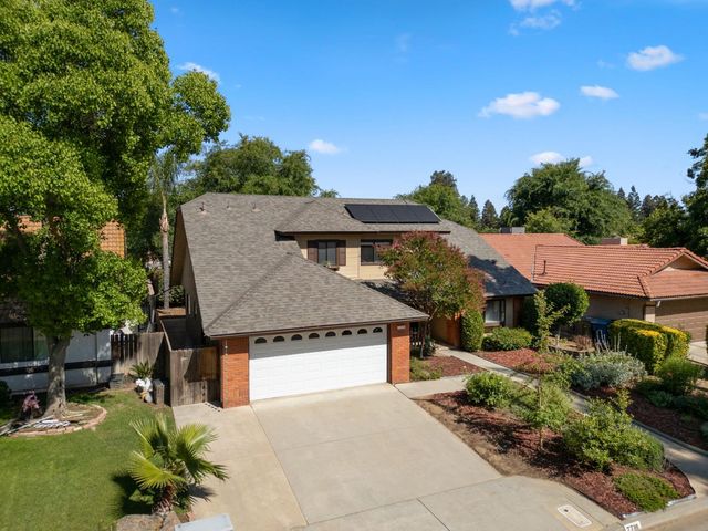 7718 N Woodrow Avenue, Fresno, CA 93720