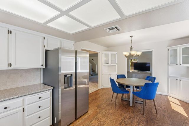 7718 N Woodrow Avenue, Fresno, CA 93720