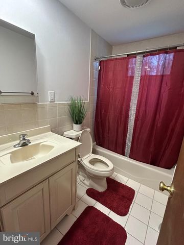 69 WICKOM AVE, Hamilton, NJ 08690