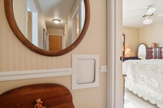 52836 Arbor Drive, South Bend, IN 46635