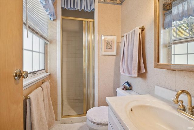 52836 Arbor Drive, South Bend, IN 46635