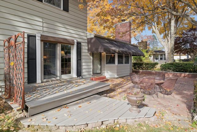 52836 Arbor Drive, South Bend, IN 46635