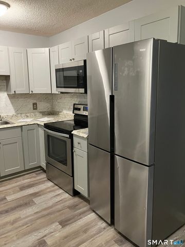 38 Shirley Street APT 5, Waterbury, CT 06708