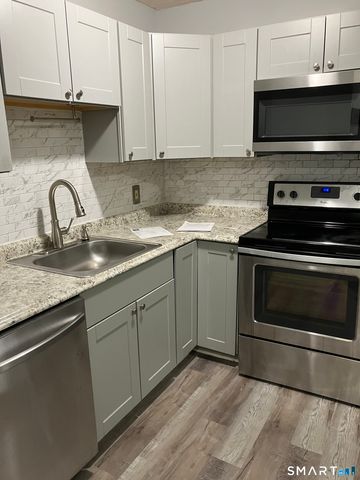 38 Shirley Street APT 5, Waterbury, CT 06708