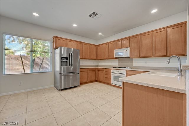 6444 Bristlebird Street, North Las Vegas, NV 89084
