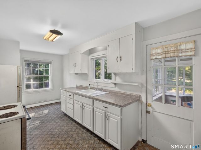 61 & 63 Oswegatchie Road, Waterford, CT 06385