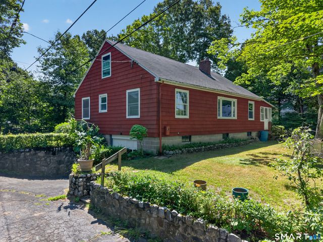 61 & 63 Oswegatchie Road, Waterford, CT 06385