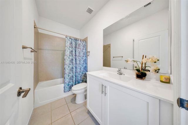 2699 SE 19th St, Homestead, FL 33035