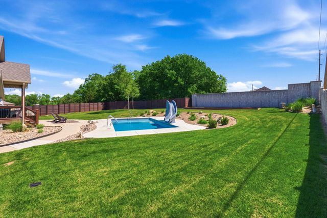 2500 N Debra Dr, El Dorado, KS 67042