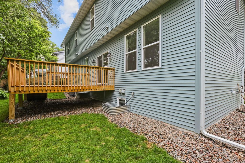 3710 Pierce Street NE, Columbia Heights, MN 55421 — photo 4
