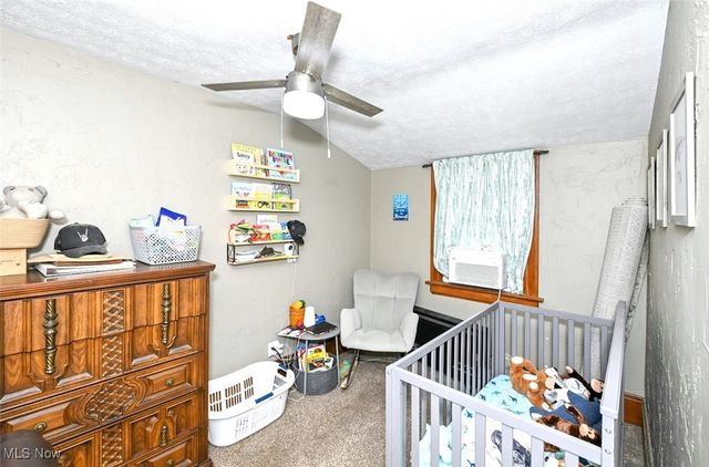 449 Kathron Avenue, Cuyahoga Falls, OH 44221