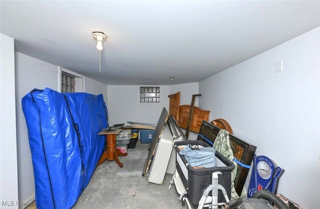 449 Kathron Avenue, Cuyahoga Falls, OH 44221