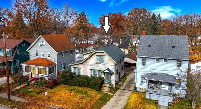 449 Kathron Avenue, Cuyahoga Falls, OH 44221