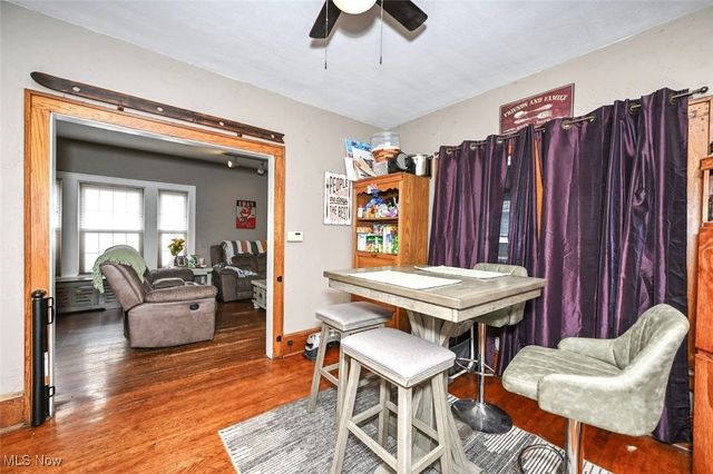 449 Kathron Avenue, Cuyahoga Falls, OH 44221