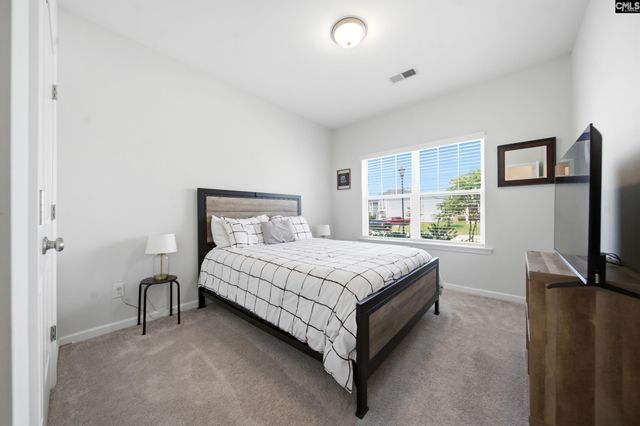 713 N Pinewalk Way, Elgin, SC 29045