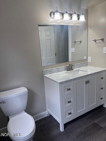 1105 1st Street, Findlay, OH 45840