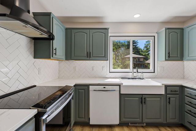 2818 Ulysses Street NE, Minneapolis, MN 55418