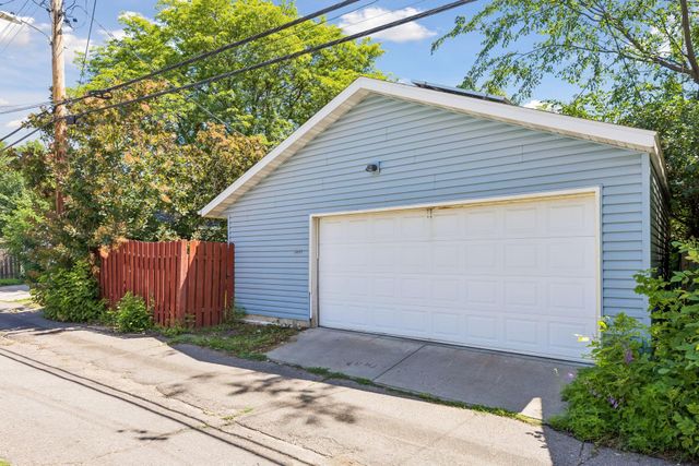 2818 Ulysses Street NE, Minneapolis, MN 55418