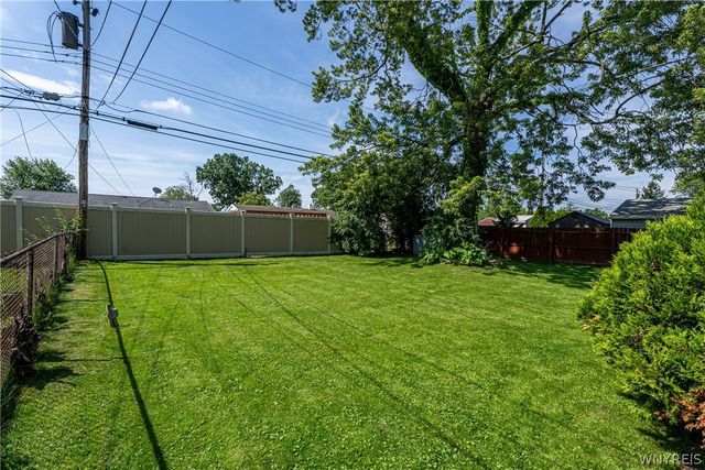 293 Desmond Drive, Tonawanda, NY 14150