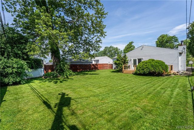 293 Desmond Drive, Tonawanda, NY 14150