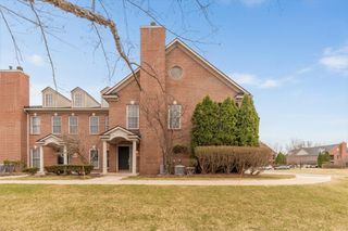 5588 Hampshire Lane, Ypsilanti, MI 48197