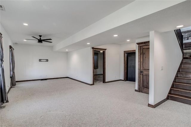 537 E 550 Road, Overbrook, KS 66524