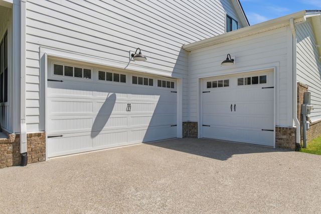 8001 Burning Tree Farm Rd, Arrington, TN 37014