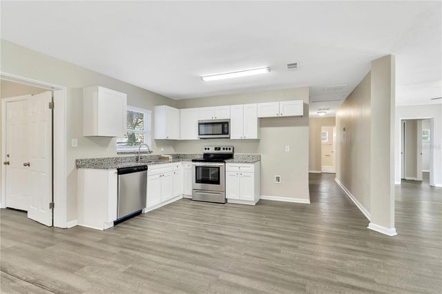 5861 BOLLING DRIVE, Orlando, FL 32808
