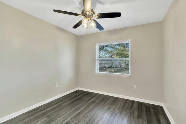 5861 BOLLING DRIVE, Orlando, FL 32808