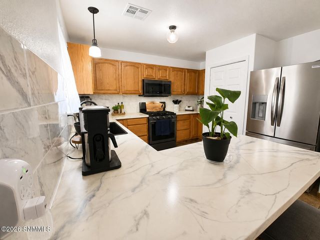 3801 Tiger Eye Drive, Las Cruces, NM 88012