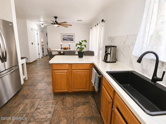 3801 Tiger Eye Drive, Las Cruces, NM 88012