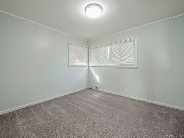 127 Auburn Street, Inkster, MI 48141