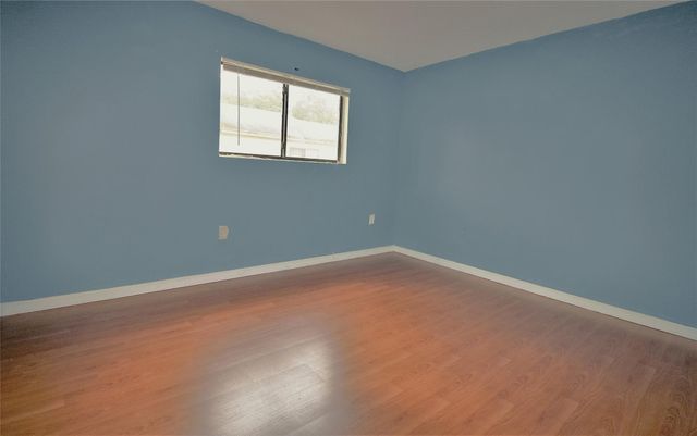 9477 Palm Circle, Pembroke Pines, FL 33025