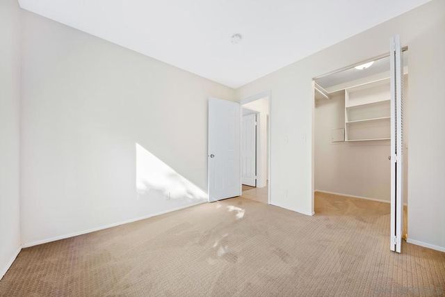 3219 Midway Dr 407, San Diego, CA 92110