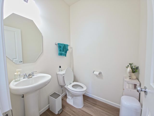 12420 Eileen Street, Lemont, IL 60439