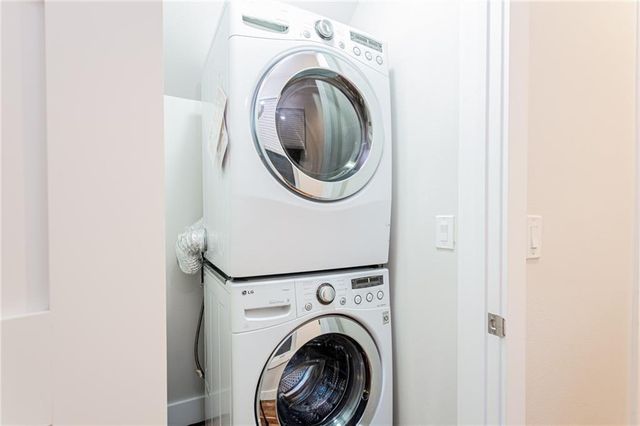 2509 Del Curto RD B, Austin, TX 78704