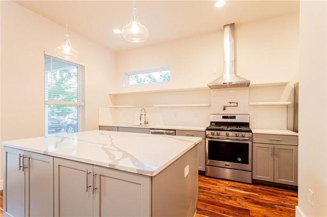 2509 Del Curto RD B, Austin, TX 78704