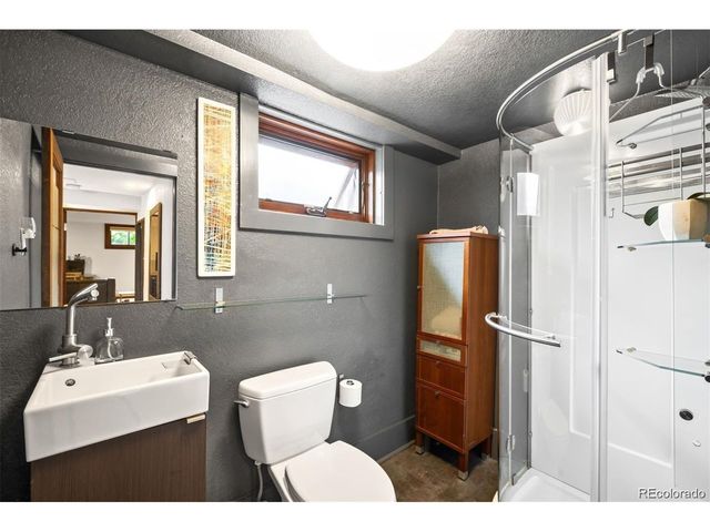 2535 W 35th Ave, Denver, CO 80211